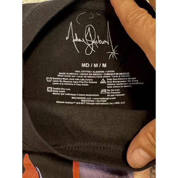 Michael Jackson Black Graphic Thriller Short Sleeve T-Shirt Size MEDIUM #A627 - Picture 5 of 9